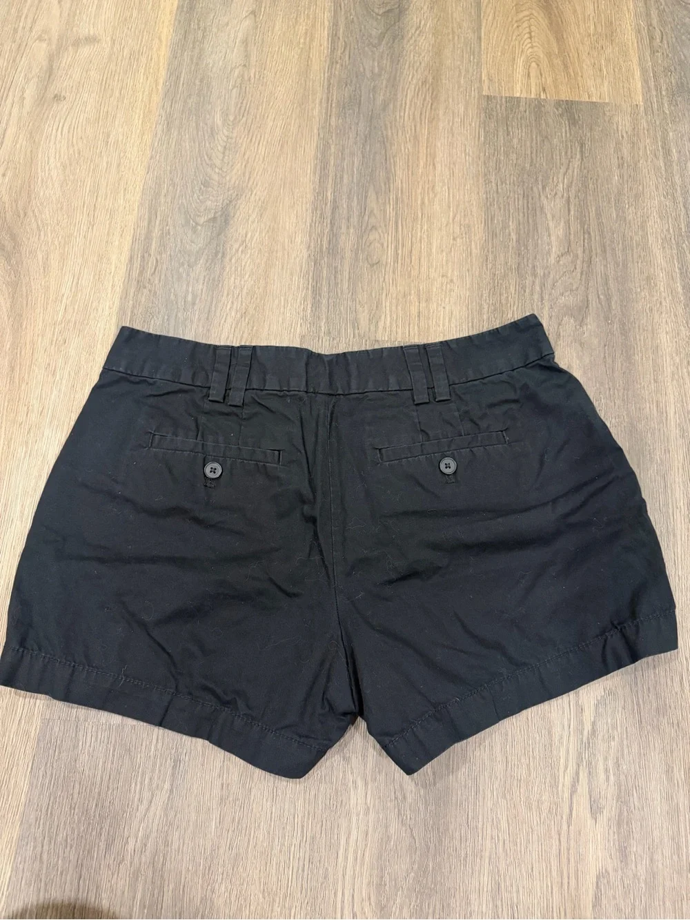 LOFT Black Shorts - Picture 2 of 3